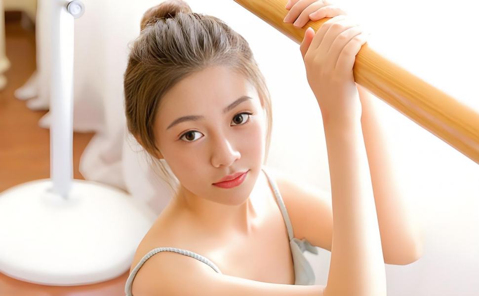 B站舞蹈一姐幸运lucky1227私密照疯传！42万粉女主播大尺度情趣流出，性感身材看呆网友！